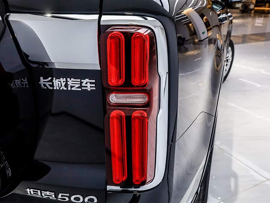 Tank 500 New Energy 2025 #11 Tank 500 New Energy 2025 car image #11