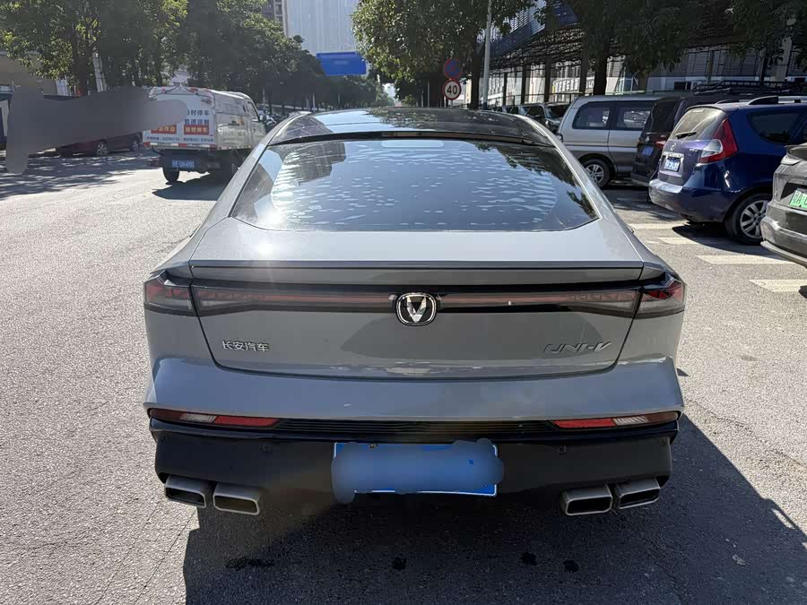 Changan UNI-V 2024 car image #11
