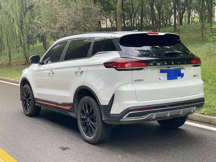 GEELY Boyue 2022 car image #11