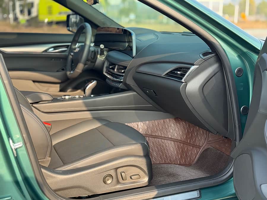 2025 car image #11