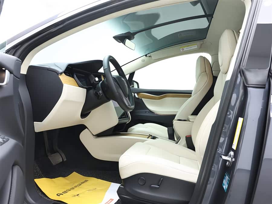 Tesla Model X 2019 immagine di auto #11