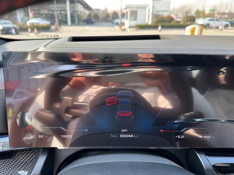 BMW i5 M60 car image #11