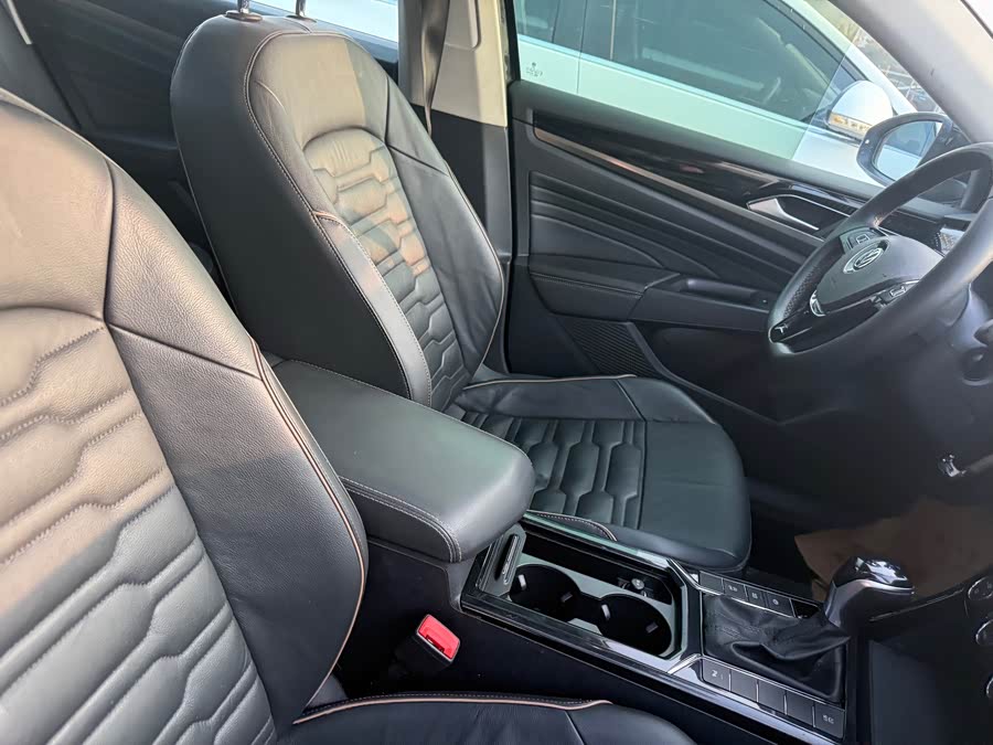 Volkswagen Passat 2018 #11 Volkswagen Passat 2018 car image #11