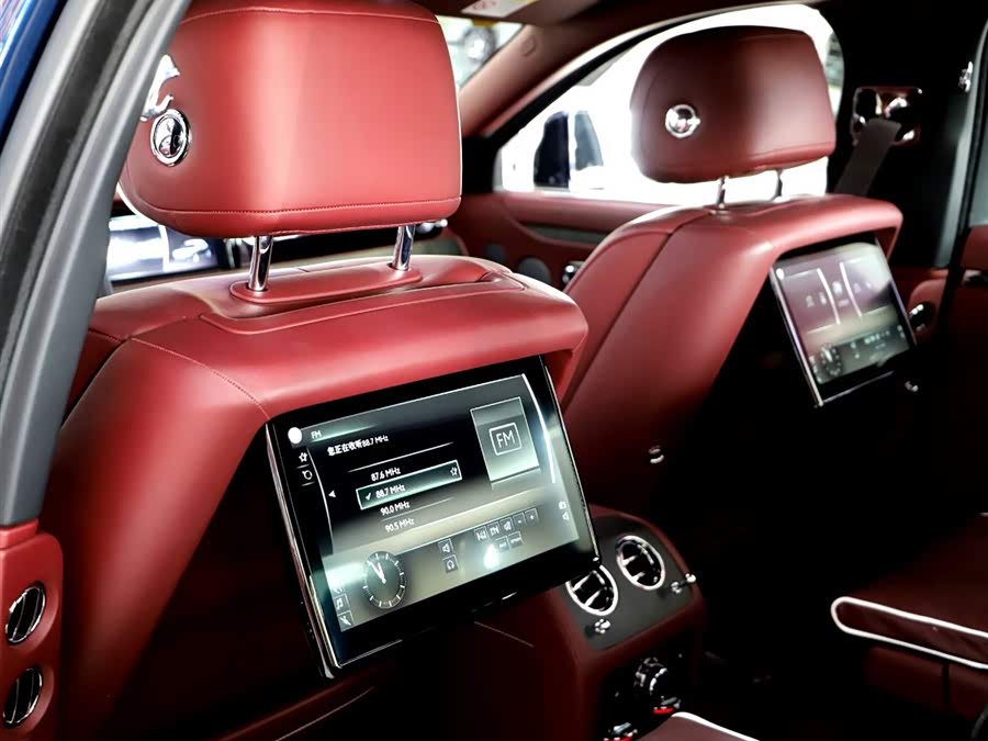 劳斯莱斯 古思特 2021 #11 劳斯莱斯 古思特 2021 汽车图片 #11