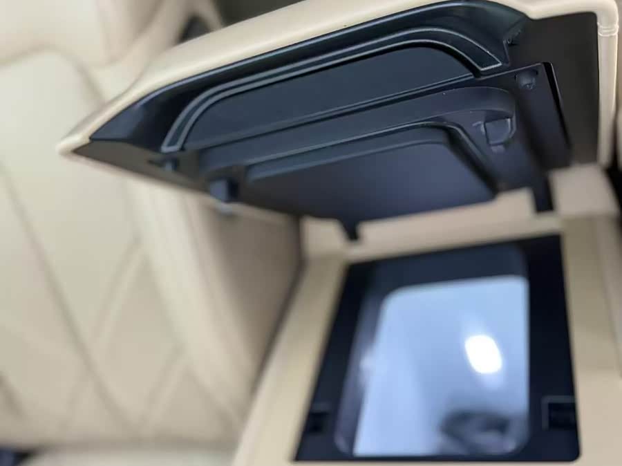 FangChengBao Leopard 8 2024 #11 FangChengBao Leopard 8 2024 car image #11