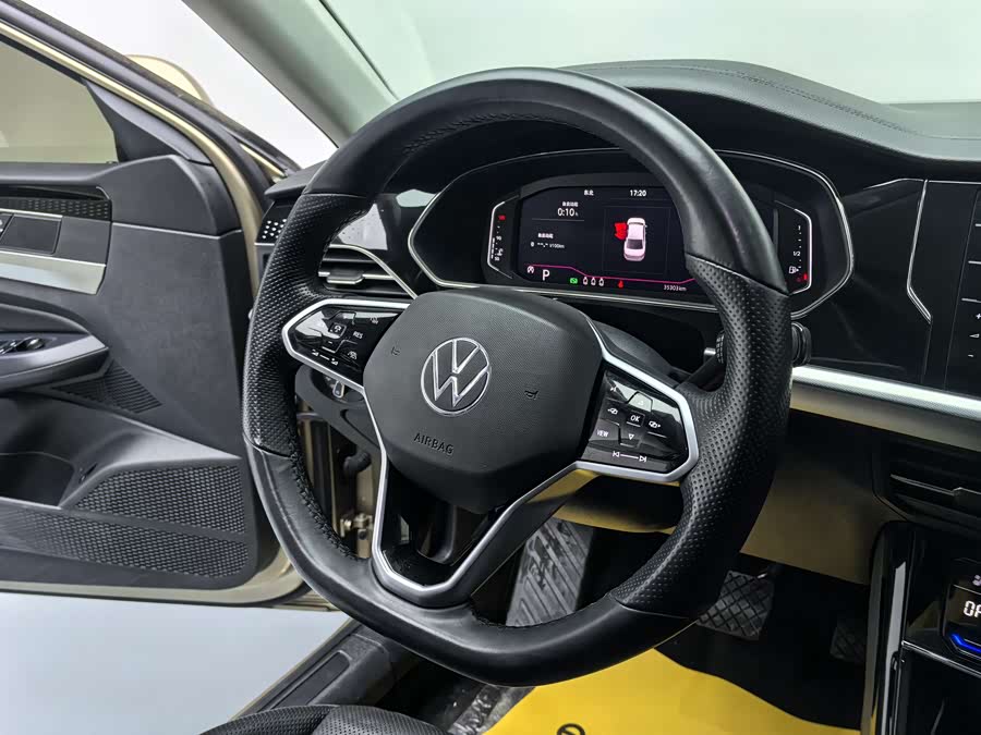 Volkswagen Passat 2022 imagen de coche #11