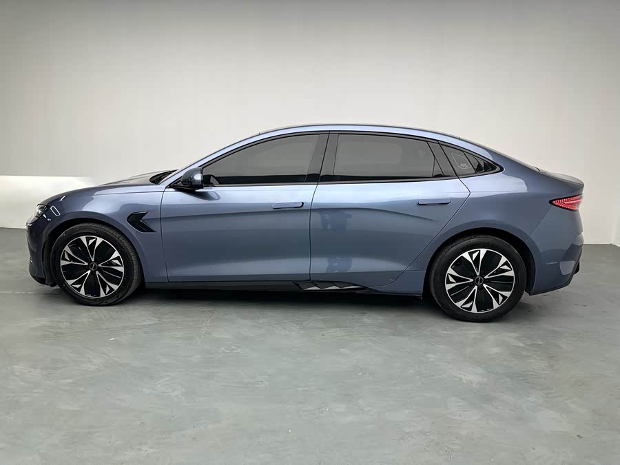 BYD Seal 2023 #11 BYD Seal 2023 car image #11