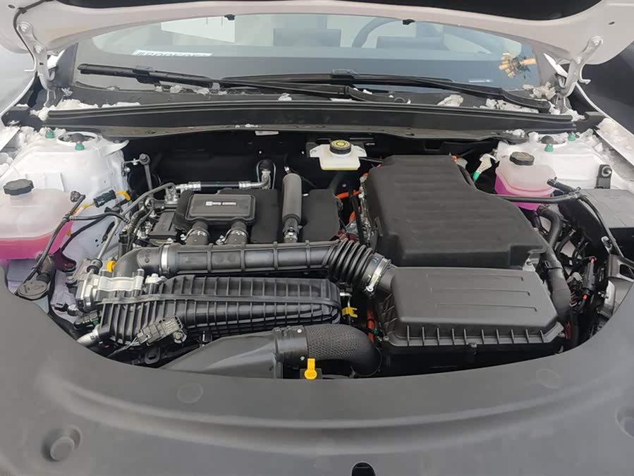 BYD Seal 05 DM-i 2025 car image #11