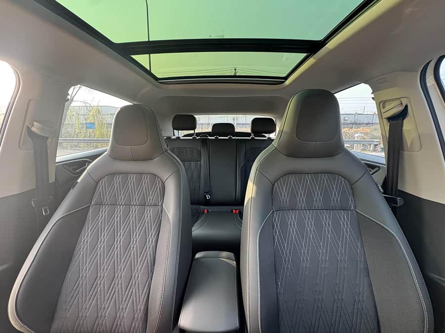 Volkswagen T-Cross 2019 #11 Volkswagen T-Cross 2019 car image #11