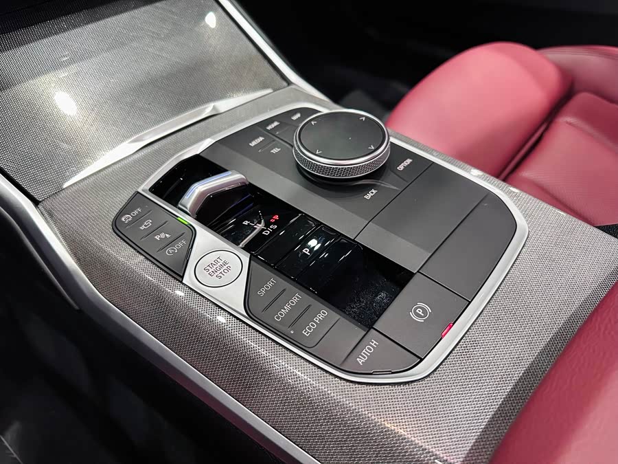 BMW 4 Series 2024 car image #11