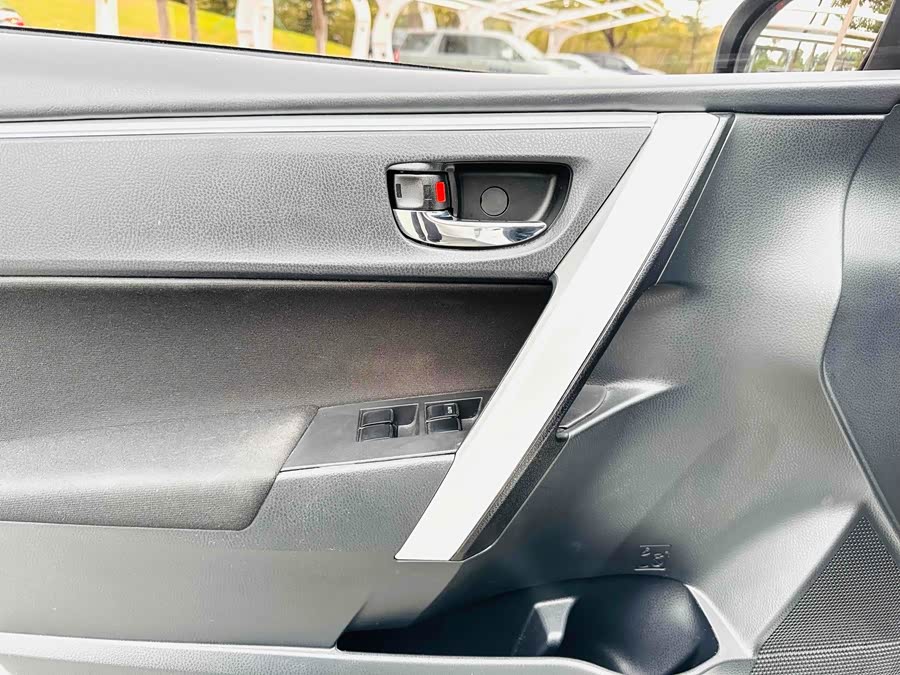 Corolla Hybird E+ 2019 car image #11