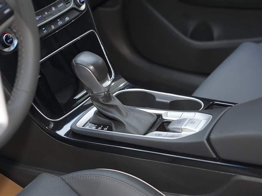 Hyundai Tucson 2021 car image #11