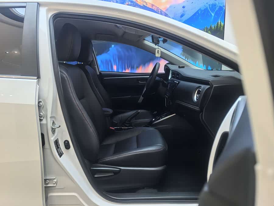 Corolla Hybird E+ 2023 car image #11