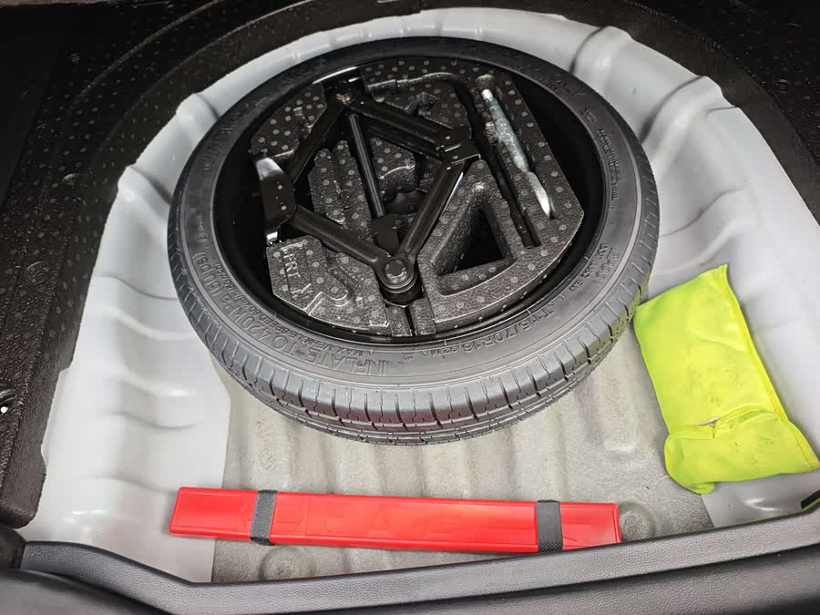 MG 5 2023 car image #11