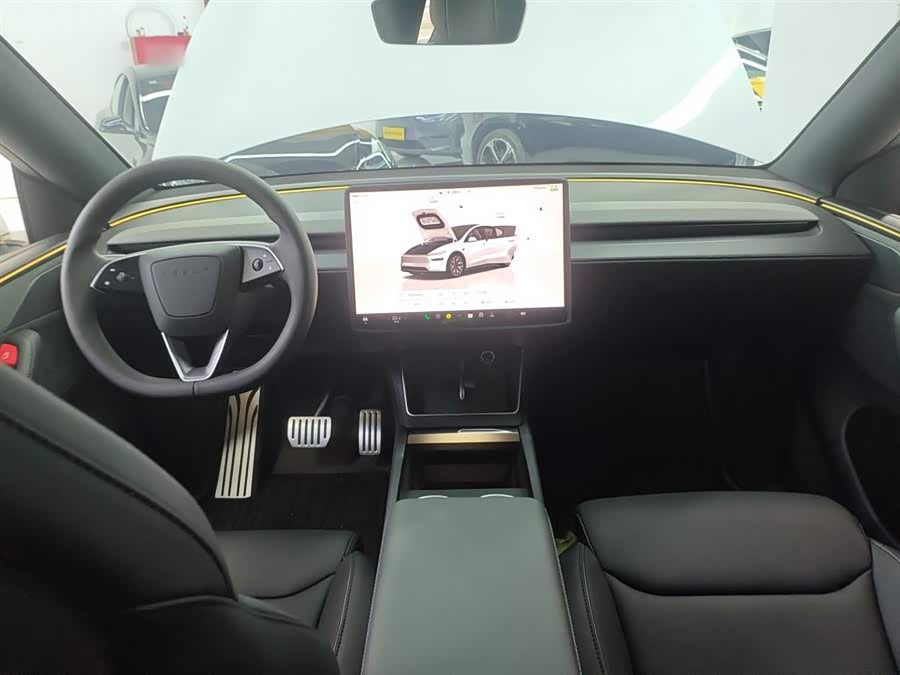 特斯拉 Model Y L 2025 汽车图片 #11