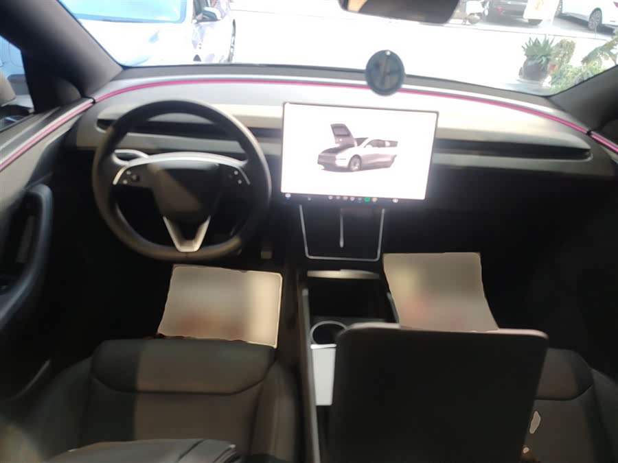 特斯拉 Model Y L 2025 汽车图片 #11