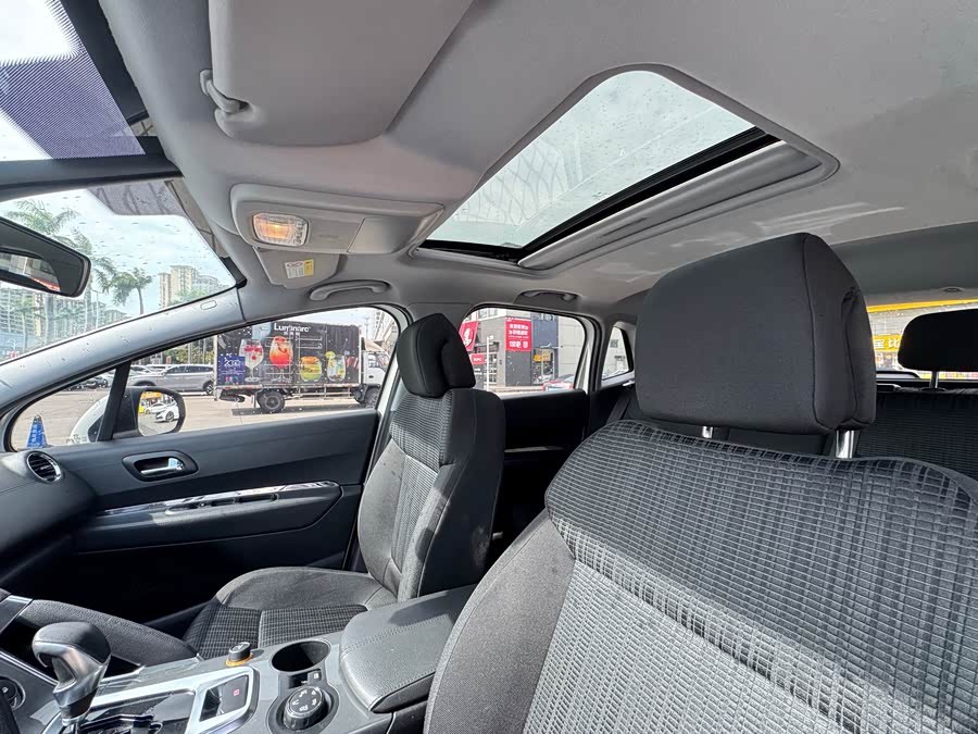 Peugeot 3008 2017 car image #11