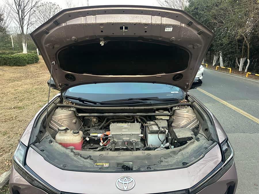 Toyota bZ3 2023 #11 Toyota bZ3 2023 immagine di auto #11