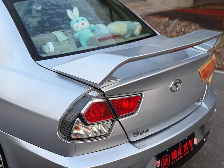 Soueast V3 Lingyue 2014 car image #11