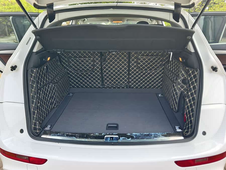 Audi Q5 2018 image de voiture #11