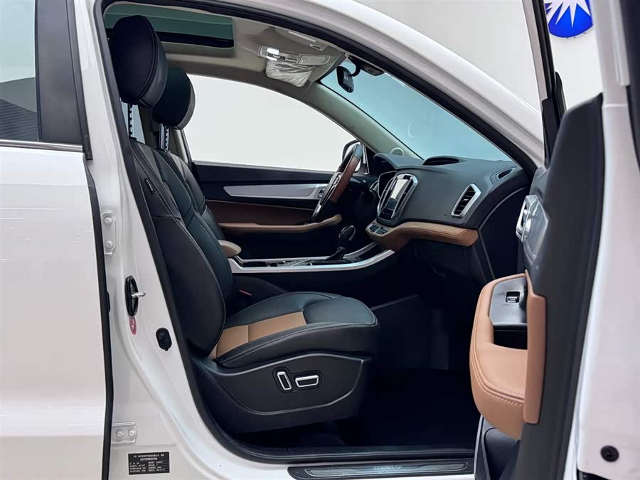 GEELY Vision X6 2019 car image #11
