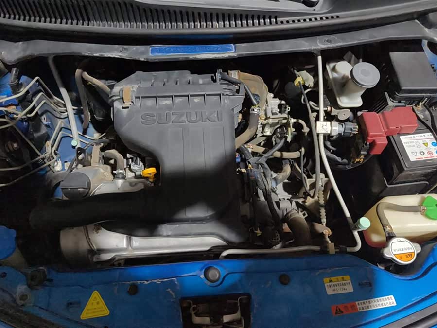 Suzuki 2013 car image #11