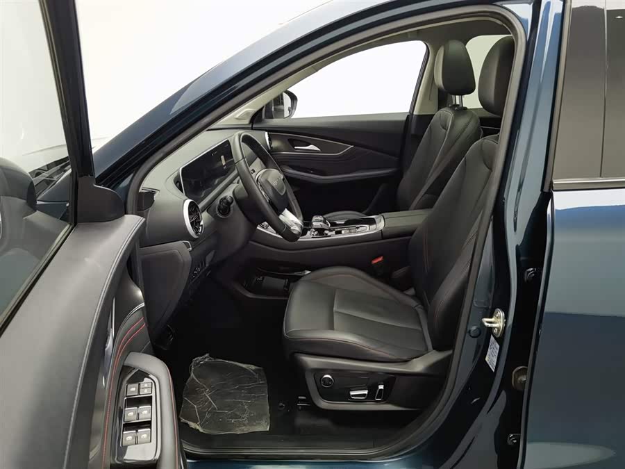 Forthing T5 EVO 2021 car image #11