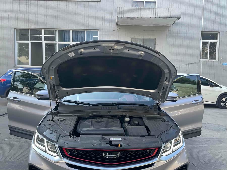 GEELY Coolray 2020 car image #11