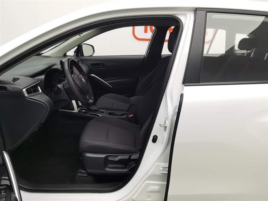 Toyota Corolla Cross 2025 car image #11