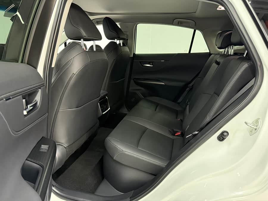 Toyota Venza 2022 car image #11