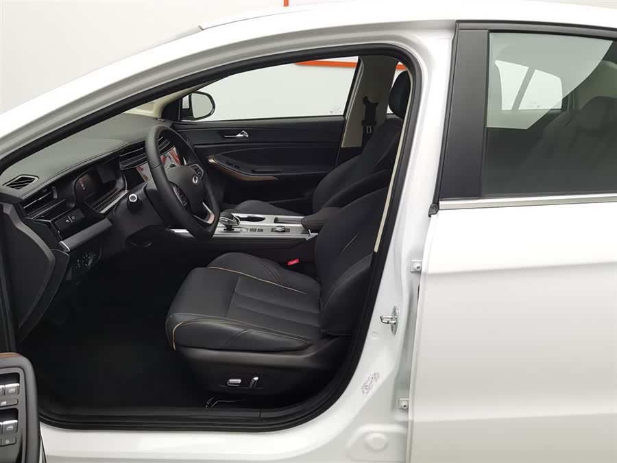 Chery Arrizo 5 Plus 2024 car image #11