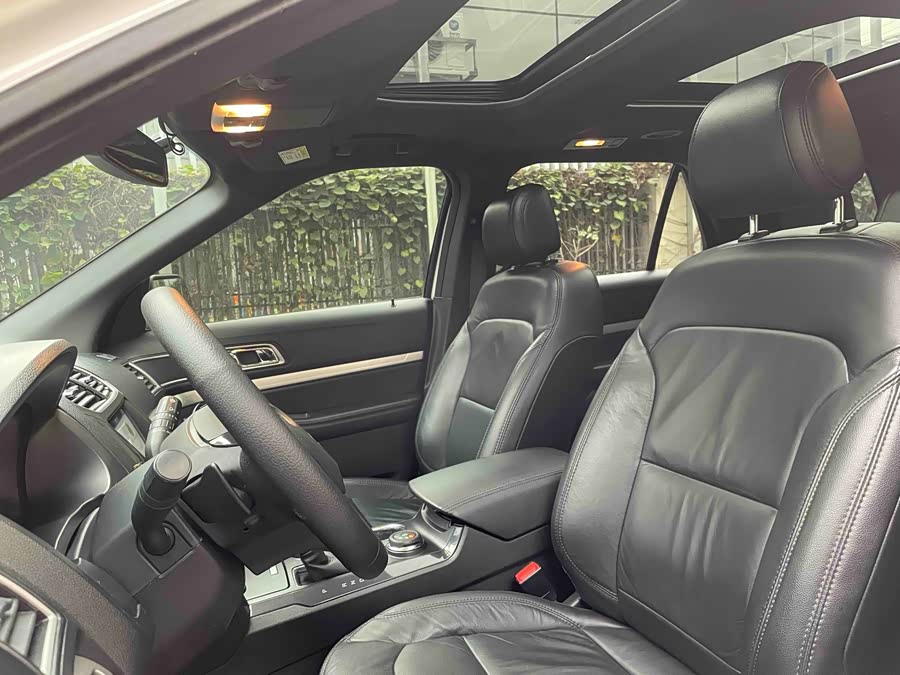 Ford Explorer (Imported) 2017 car image #11