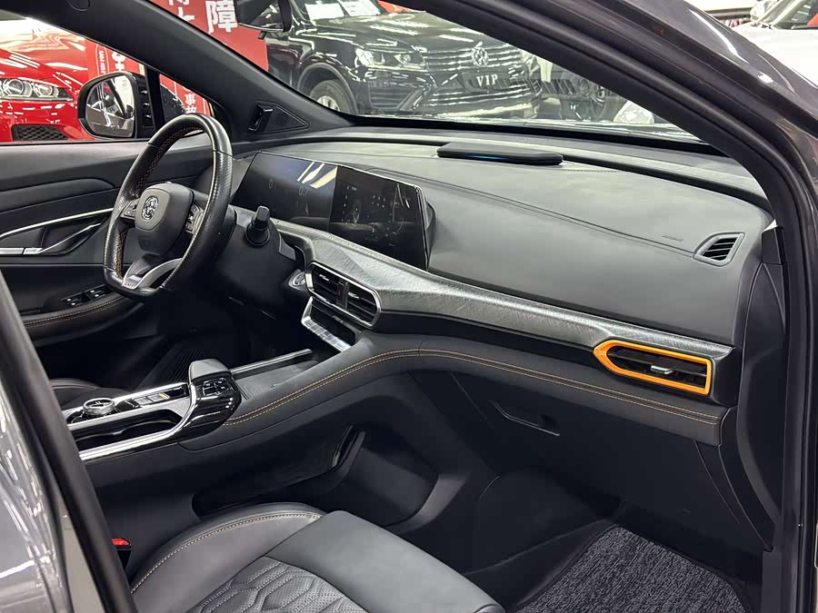 Changan UNI-T 2022 car image #11