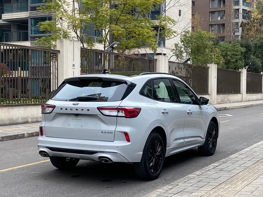 Ford Escape 2023 immagine di auto #11