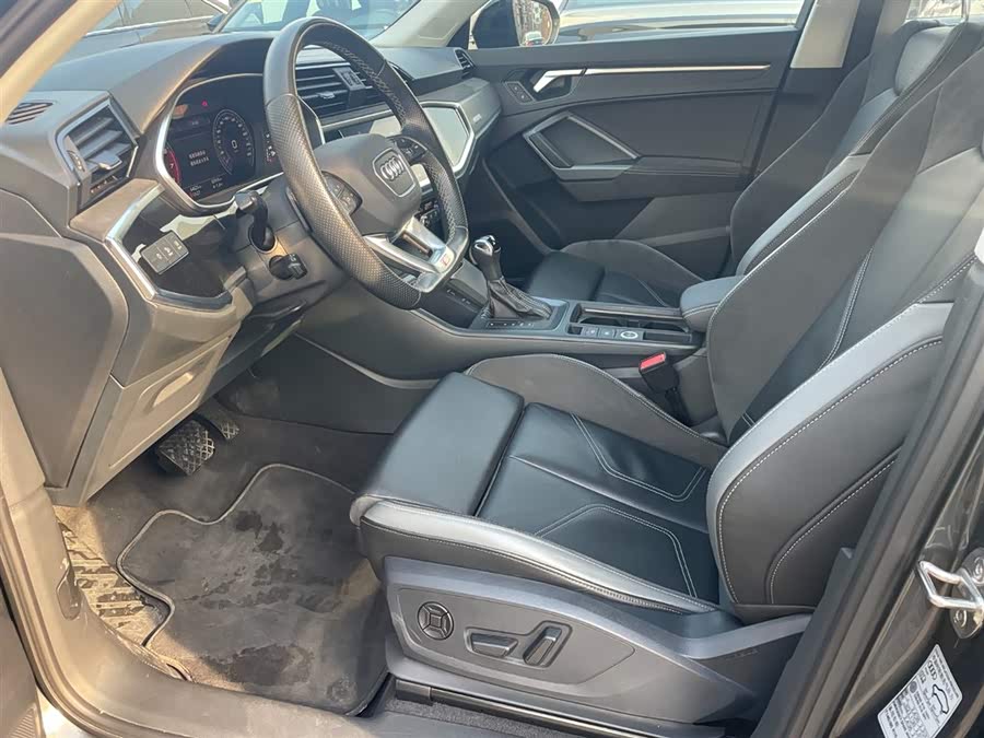 Audi Q3 Sportback 2023 car image #11