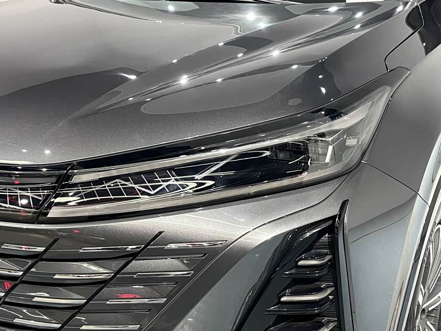 Changan CS75 Plus 2024 immagine di auto #11