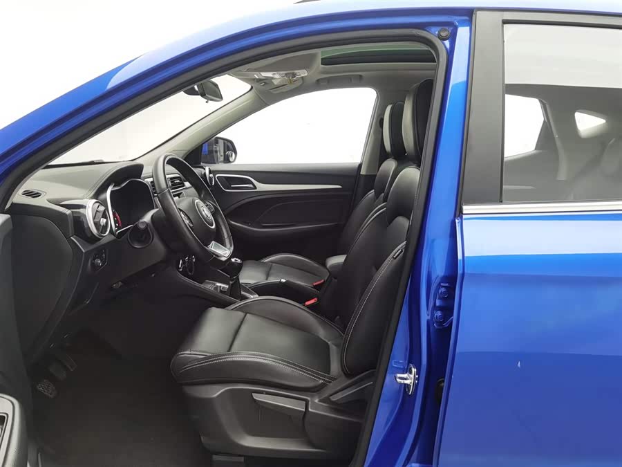 MG ZS 2017 car image #11