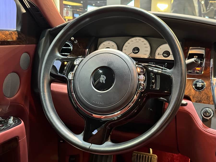 Rolls-Royce Ghost 2015 car image #11
