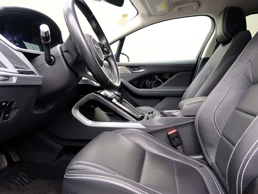 2020 #11 2020 car image #11