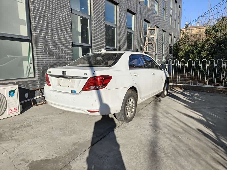 BYD e5 2018 #11 BYD e5 2018 car image #11