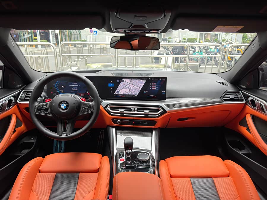 BMW M4 2024 imagem de carro #11