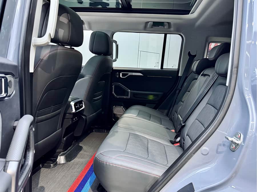 Jetour Traveller 2023 car image #11