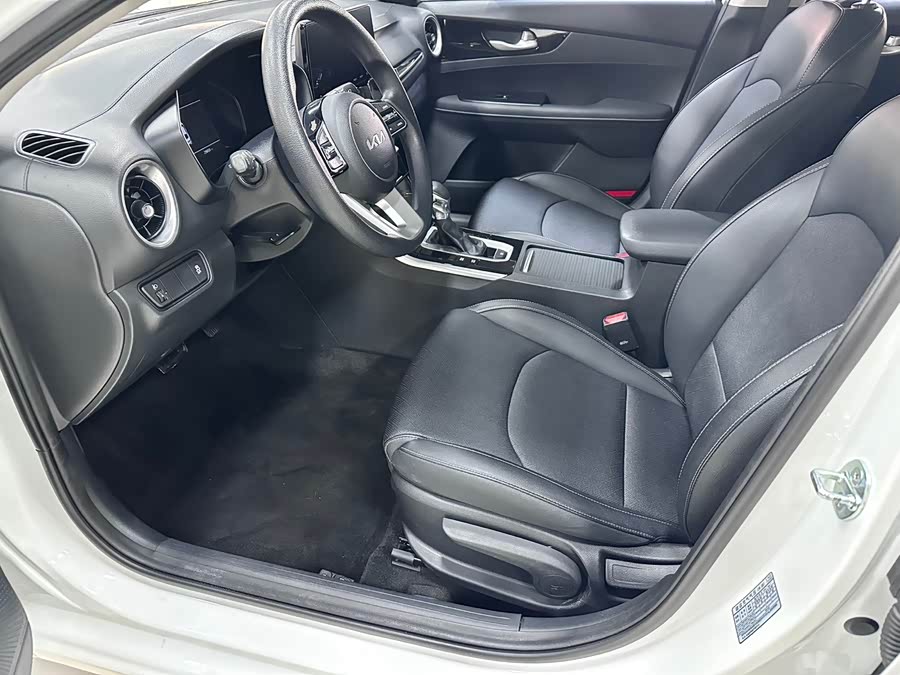 Kia K3 2017 immagine di auto #11