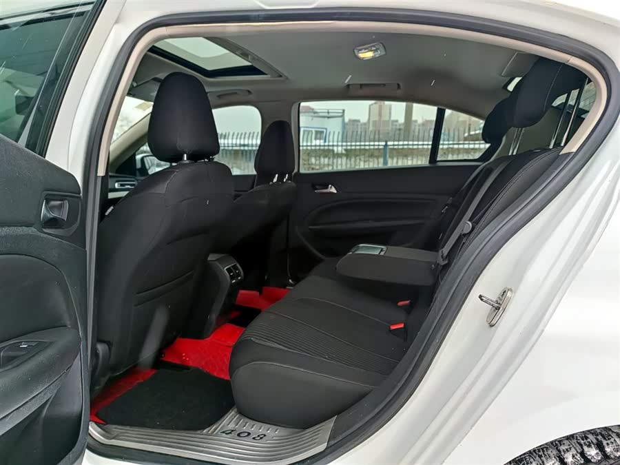 标致 标致408 2015 汽车图片 #11