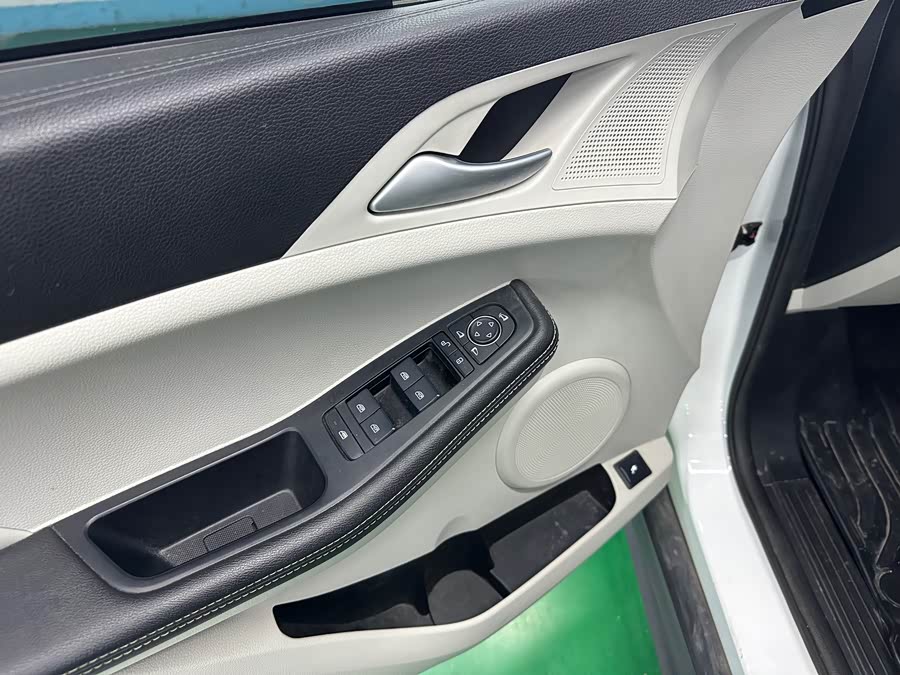 BYD Yuan Pro 2022 #11 BYD Yuan Pro 2022 car image #11