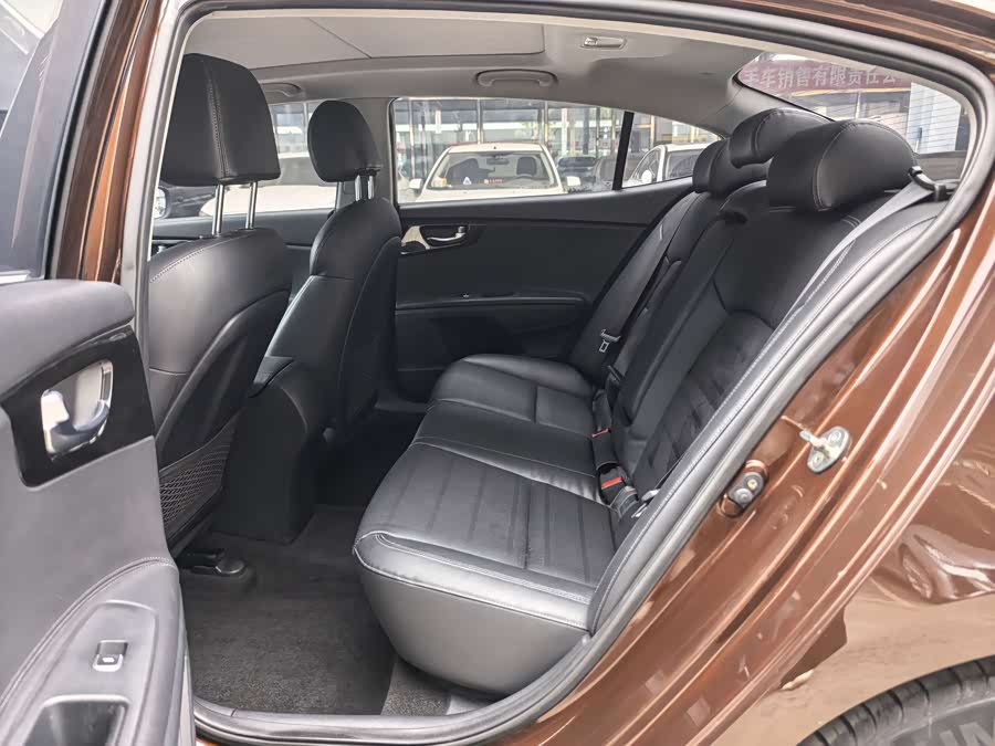 起亚 起亚K4 2014 汽车图片 #11