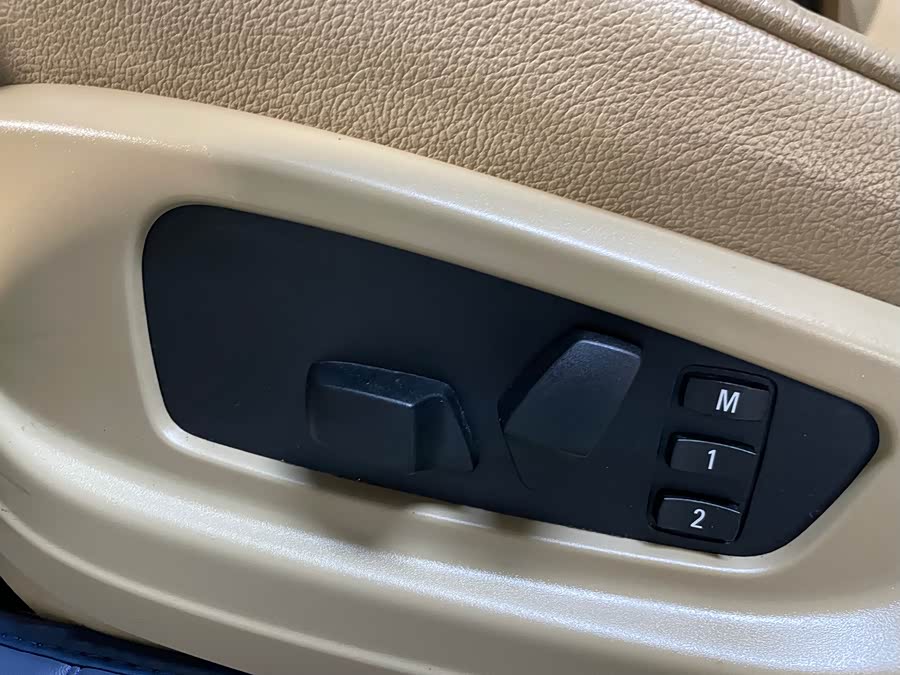 BMW X5 (Imported) 2013 car image #11