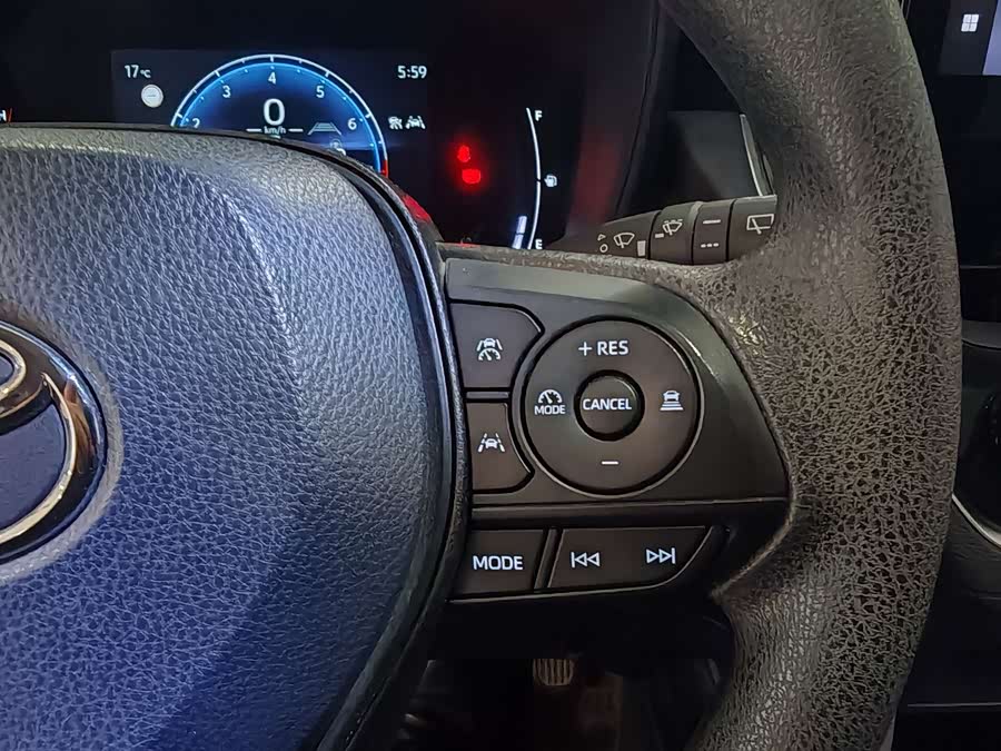 Toyota Corolla Cross 2023 car image #11