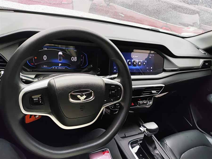 Kaiyi Showjet 2022 #11 Kaiyi Showjet 2022 car image #11