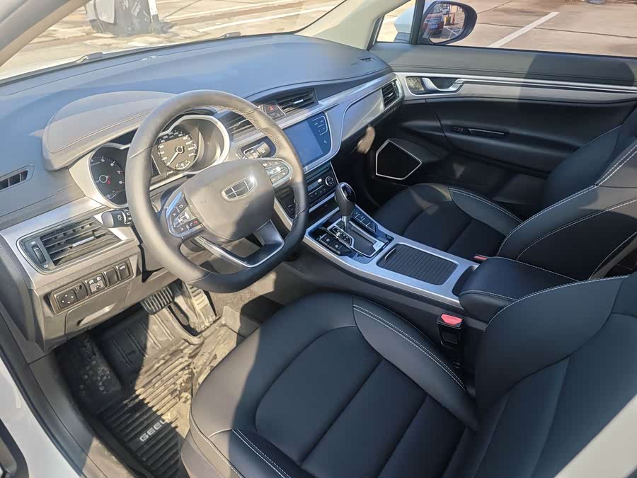GEELY 2019 car image #11